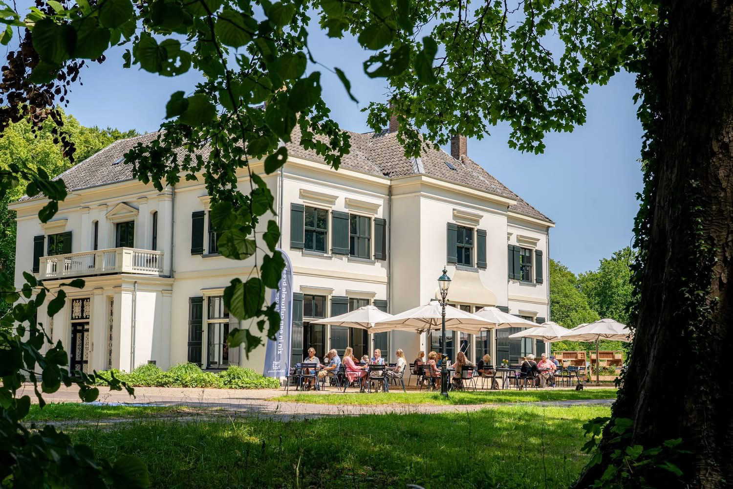 Het Hof bergen nh